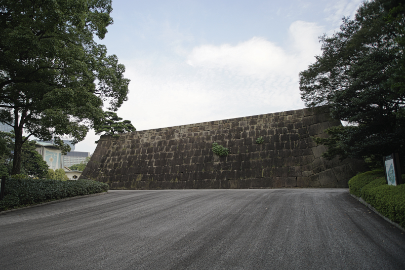 Edo_Castle_015.jpg
